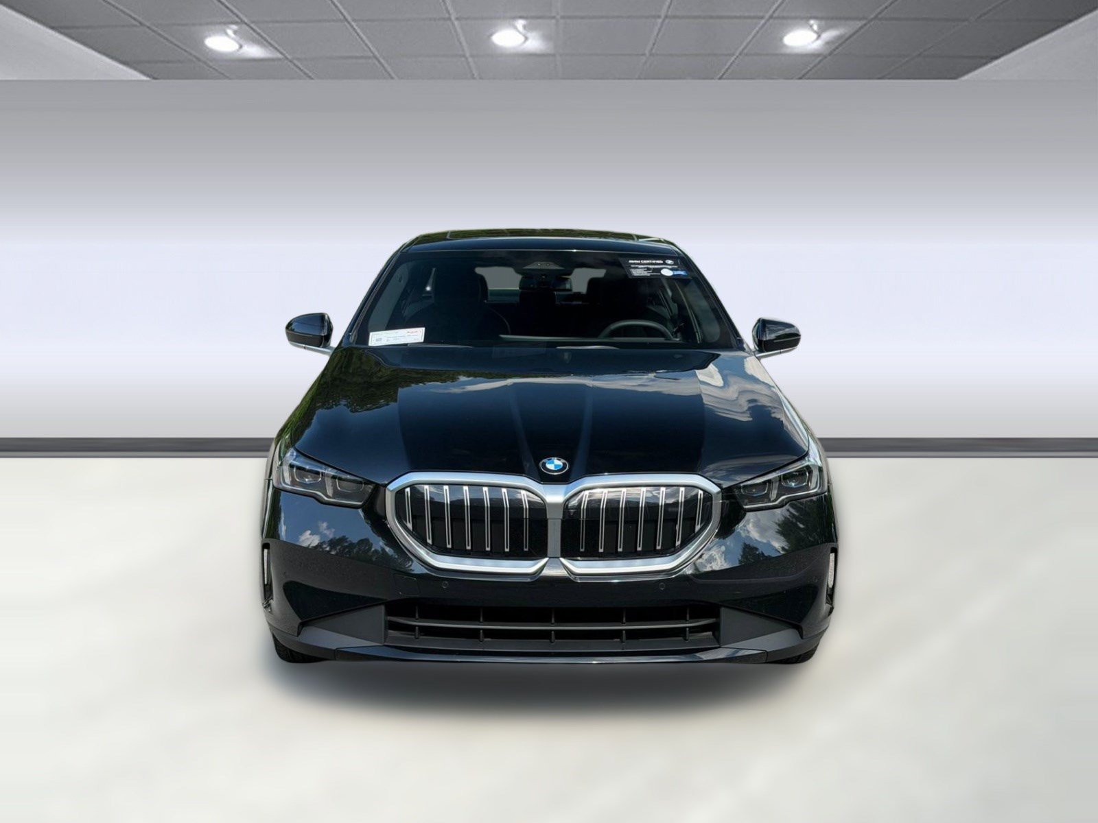 Certified 2026 BMW 530i xDrive AWD/4WD image 6