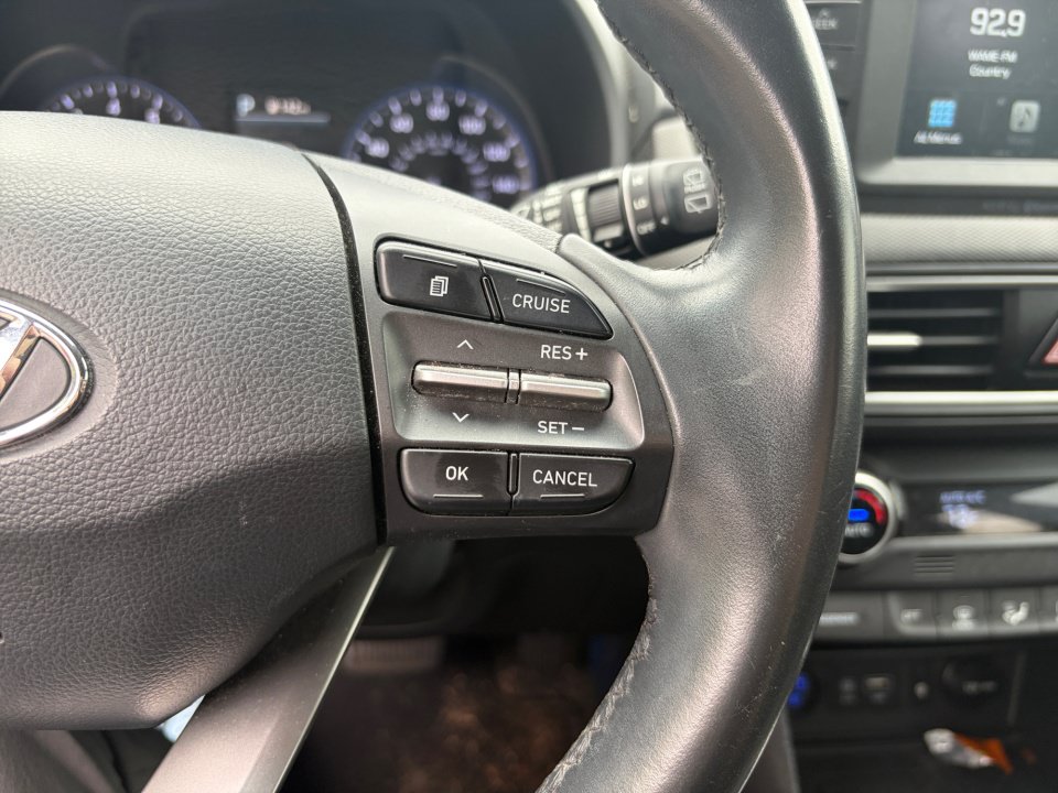 Used 2021 Hyundai Kona Limited FWD image 23
