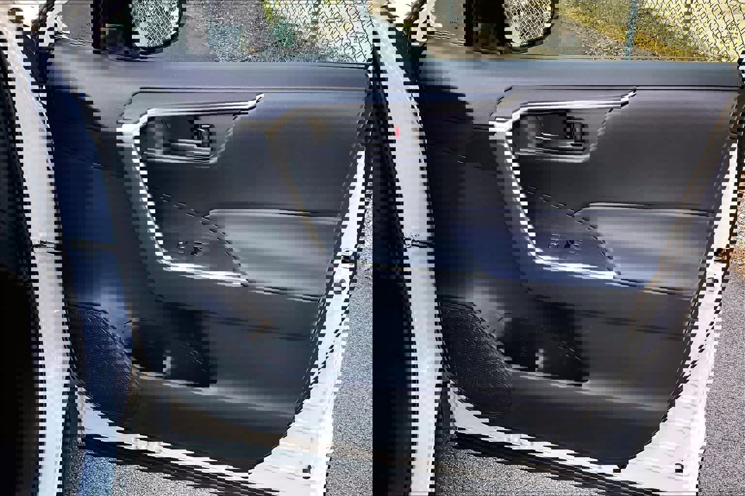 Used 2024 Toyota RAV4 LE FWD image 22