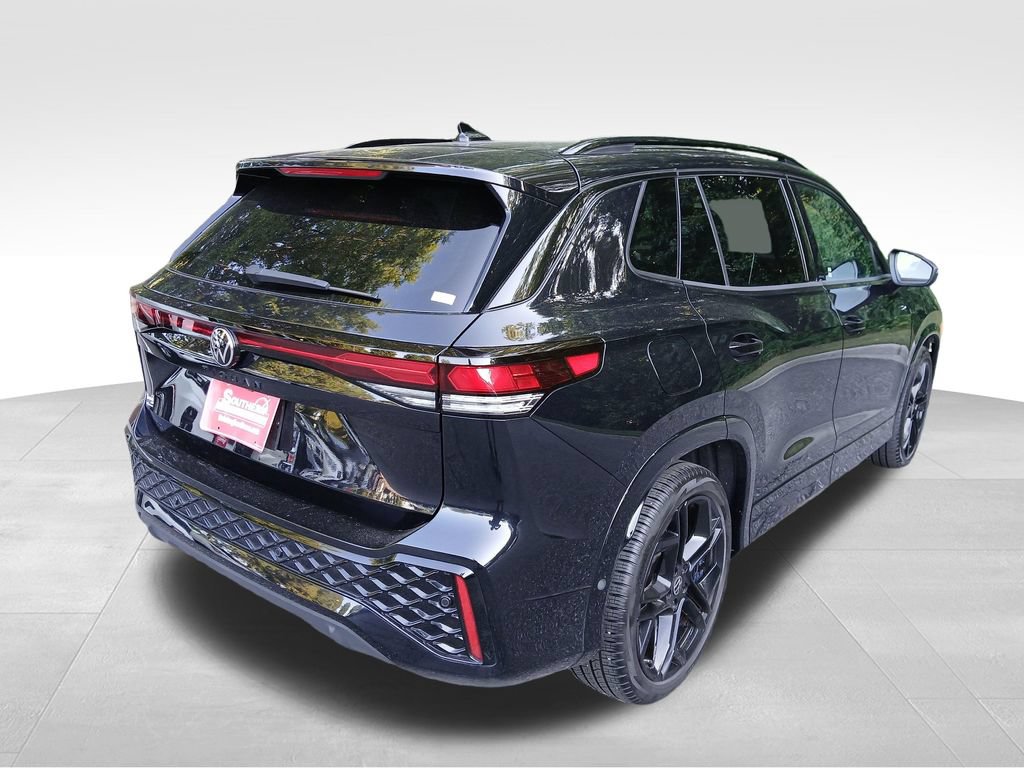Used 2026 Volkswagen Tiguan SE R-Line FWD image 6
