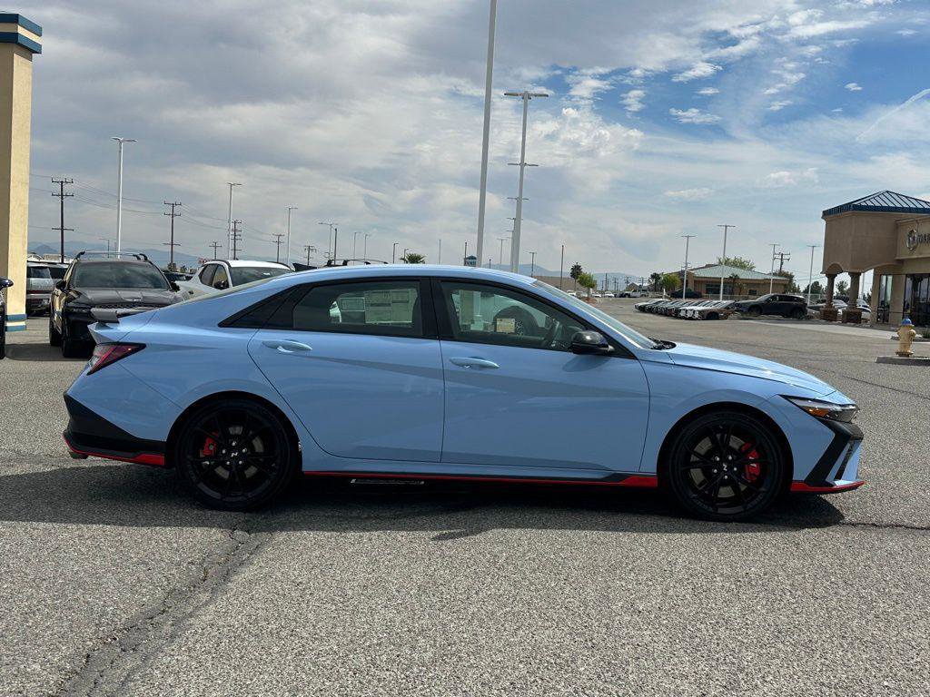 New 2025 Hyundai Elantra N FWD image 7