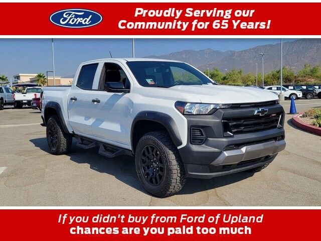 Used 2023 Chevrolet Colorado Trail Boss w/ Advanced Trailering Package image 1