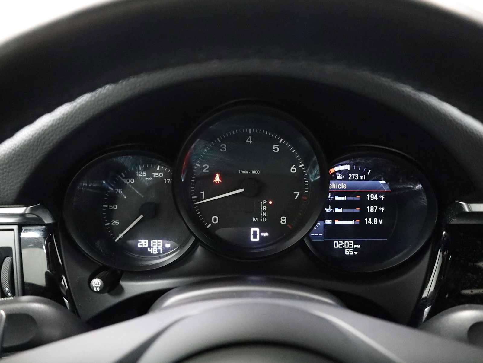 Certified 2023 Porsche Macan Turbo AWD/4WD image 24