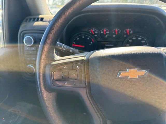 Used 2024 Chevrolet Silverado 3500 W/T image 21