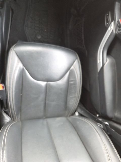 Used 2016 Jeep Wrangler Unlimited Sahara w/ Dual Top Group image 18