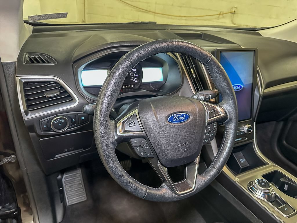 Used 2024 Ford Edge SEL AWD/4WD image 22