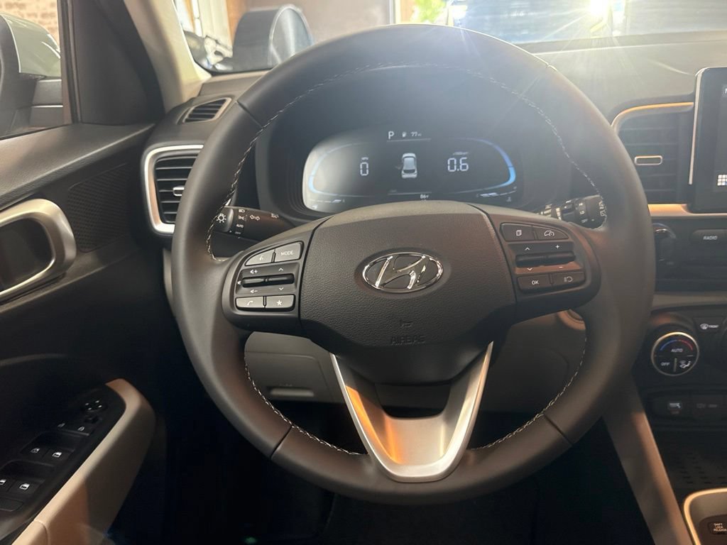 New 2026 Hyundai Venue SEL FWD image 19