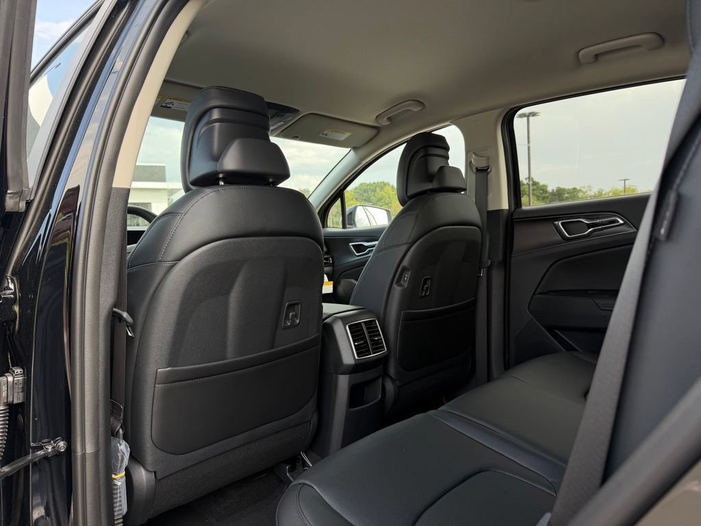 New 2026 Kia Sportage EX w/ EX Panorama Roof Package FWD image 28