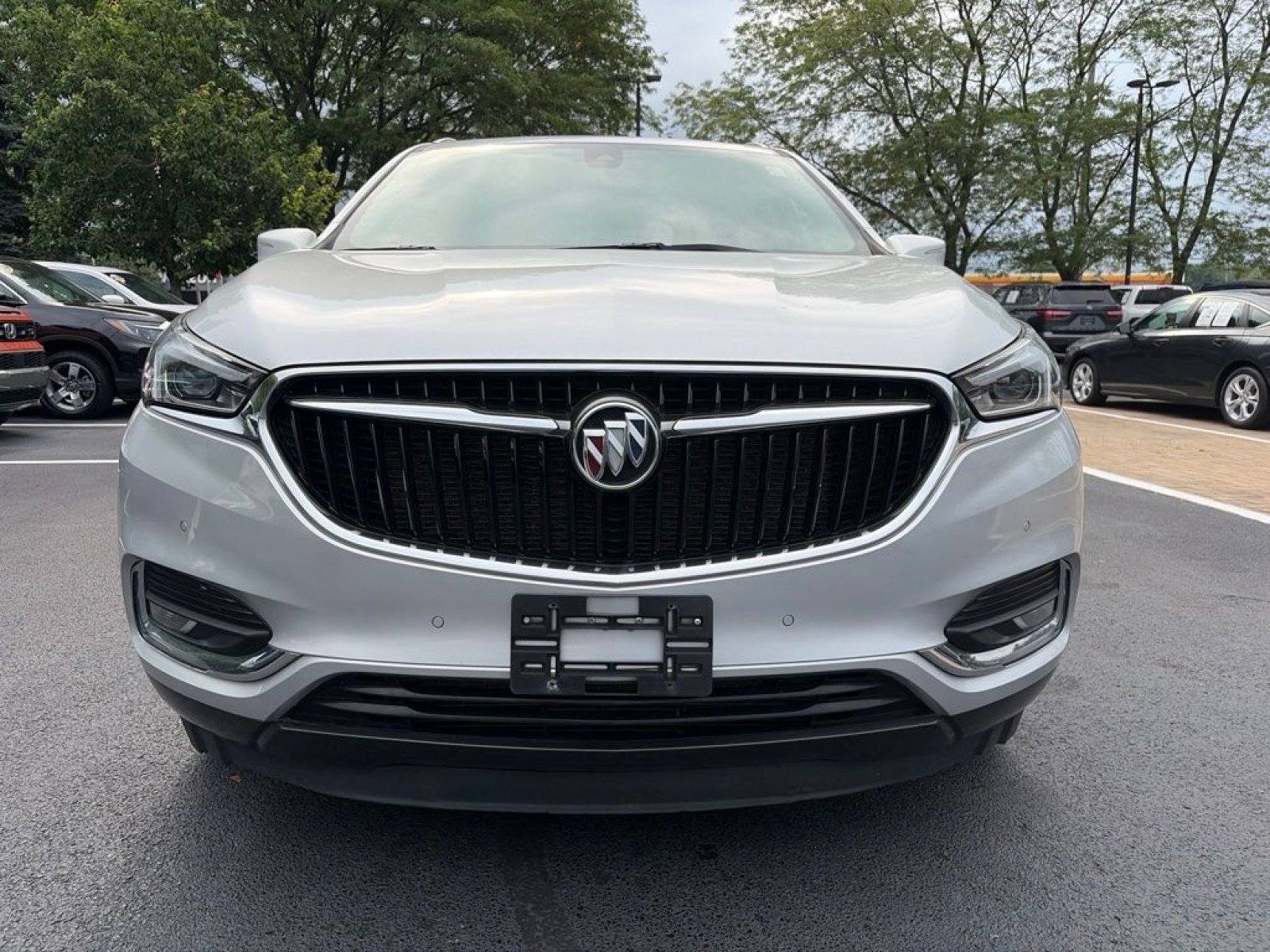 Used 2020 Buick Enclave Premium w/ Trailering Package, 5000 lbs. AWD/4WD image 2