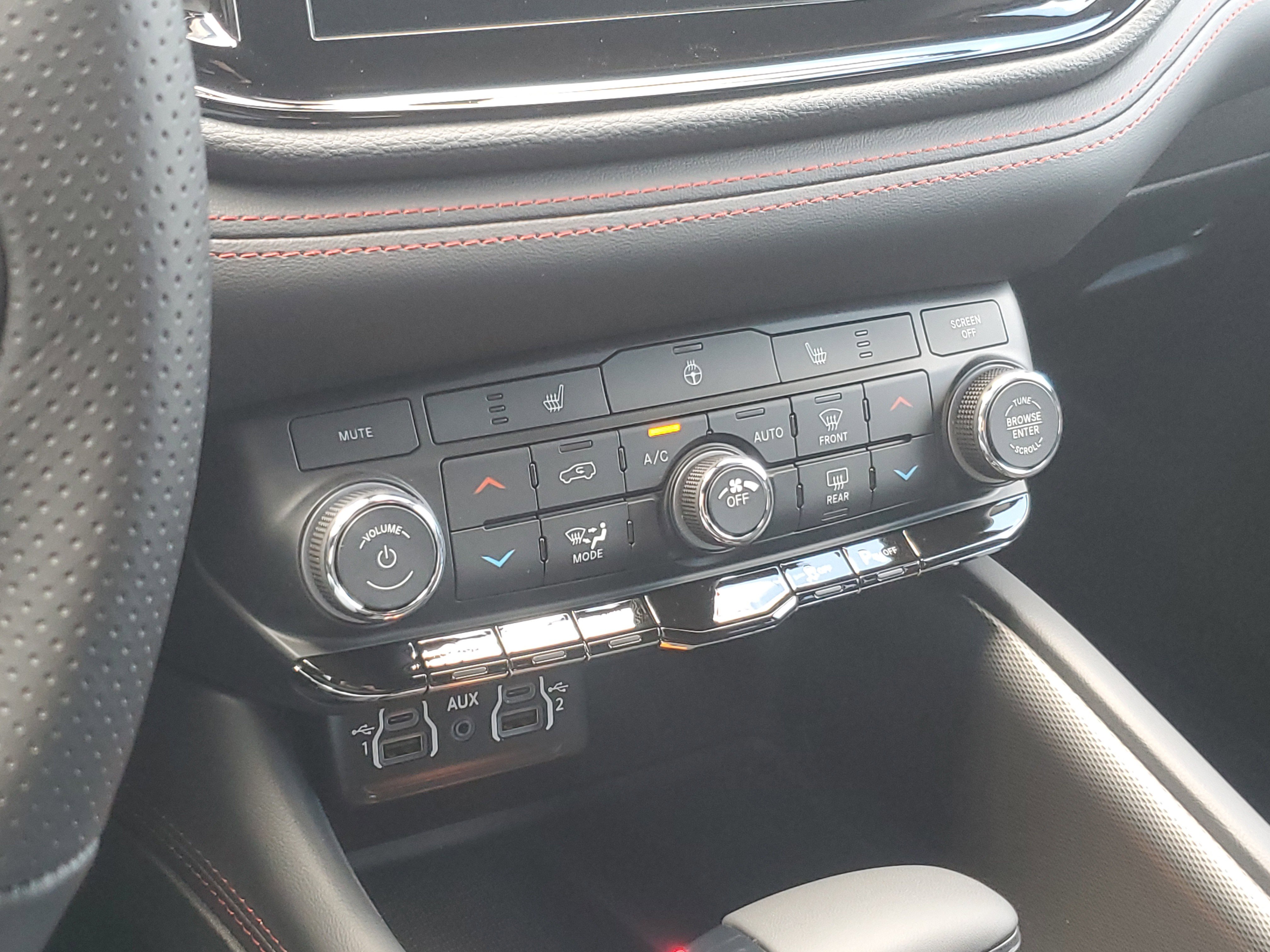 New 2026 Dodge Durango GT w/ Blacktop Package image 17