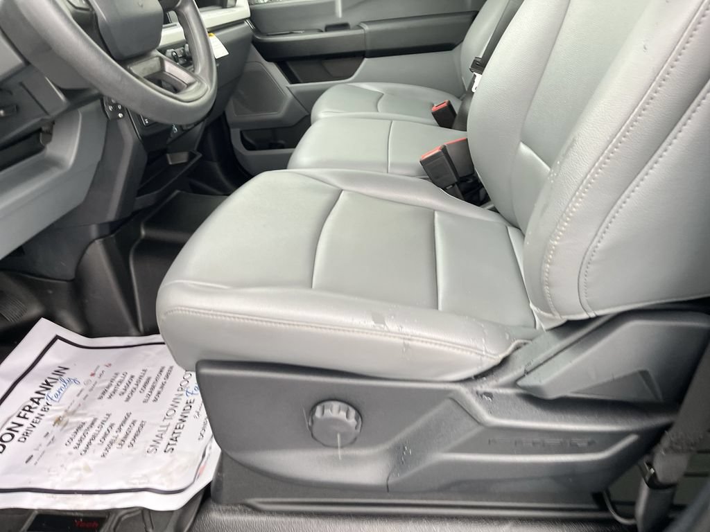 Used 2025 Ford F250 XL w/ XL Driver Assist Package AWD/4WD image 12