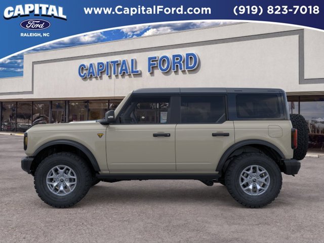 New 2025 Ford Bronco Badlands AWD/4WD image 3