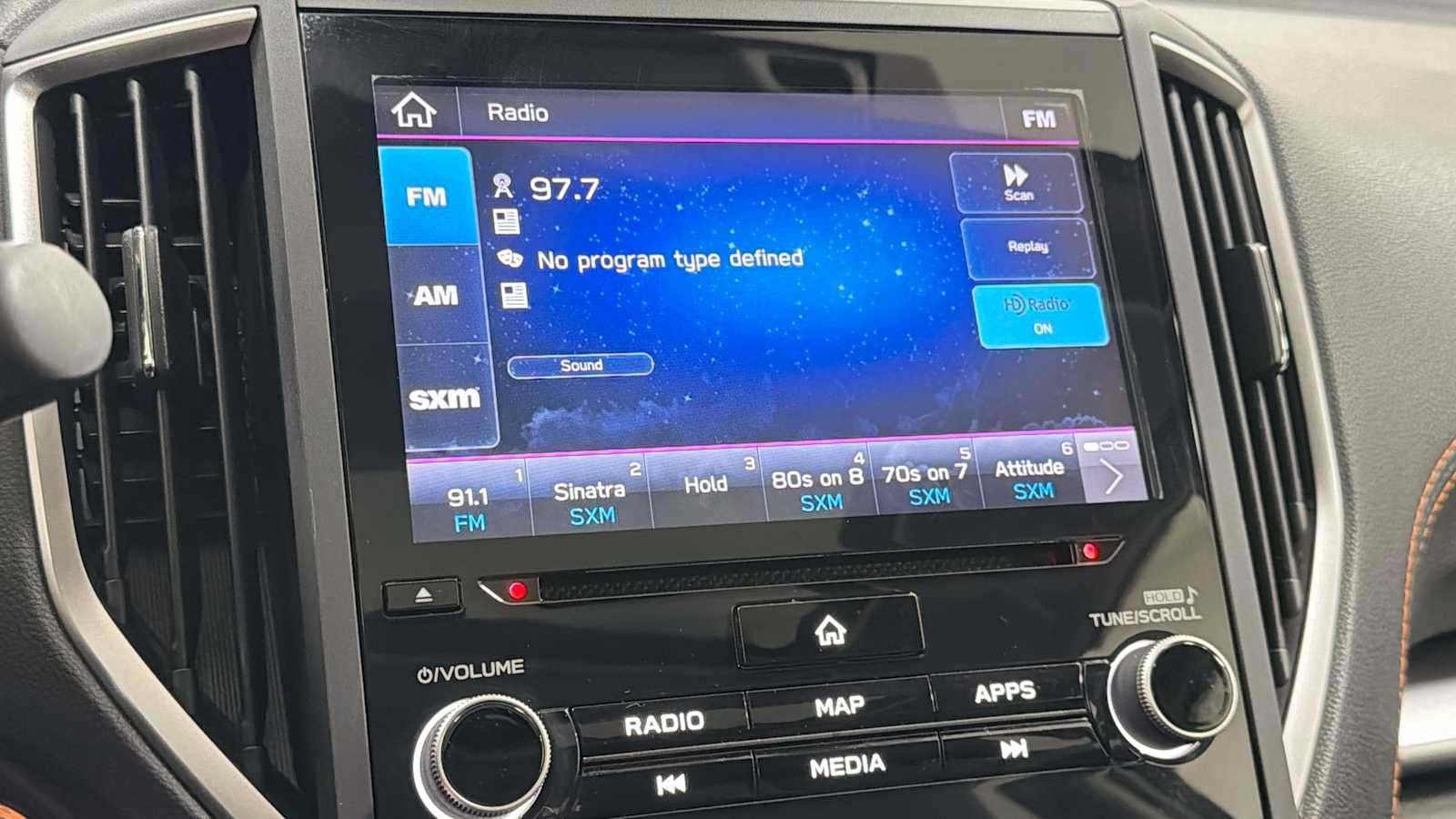 Used 2019 Subaru Crosstrek 2.0i Limited w/ Moonroof Package w/Navigation AWD/4WD image 18