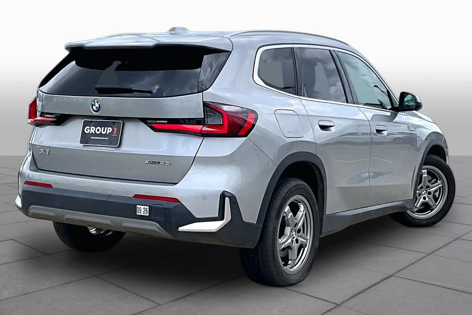 Used 2023 BMW X1 xDrive28i AWD/4WD image 12