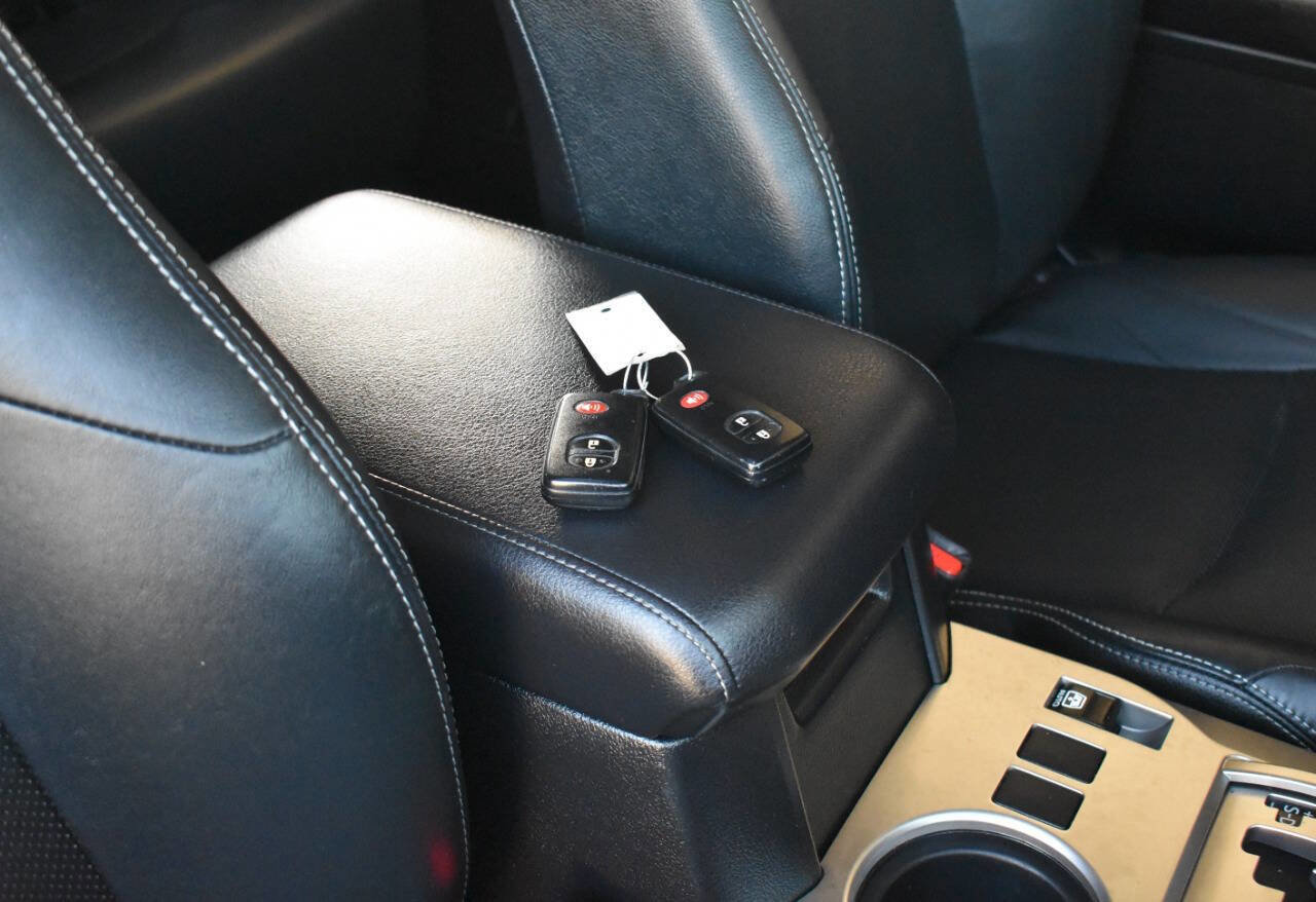 Used 2016 Toyota 4Runner Limited image 48