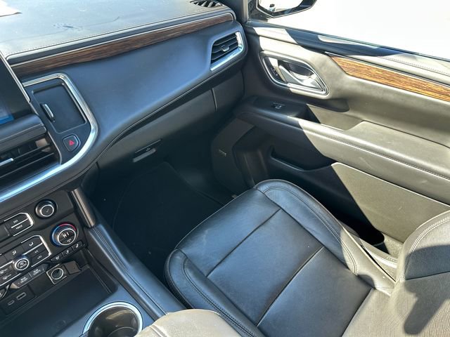 Used 2022 Chevrolet Suburban High Country AWD/4WD image 25