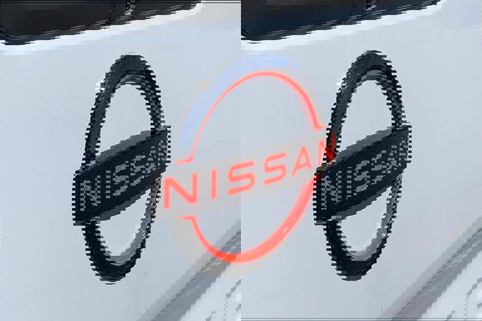 Used 2024 Nissan Frontier PRO-4X w/ Off-Road Protection Package image 30