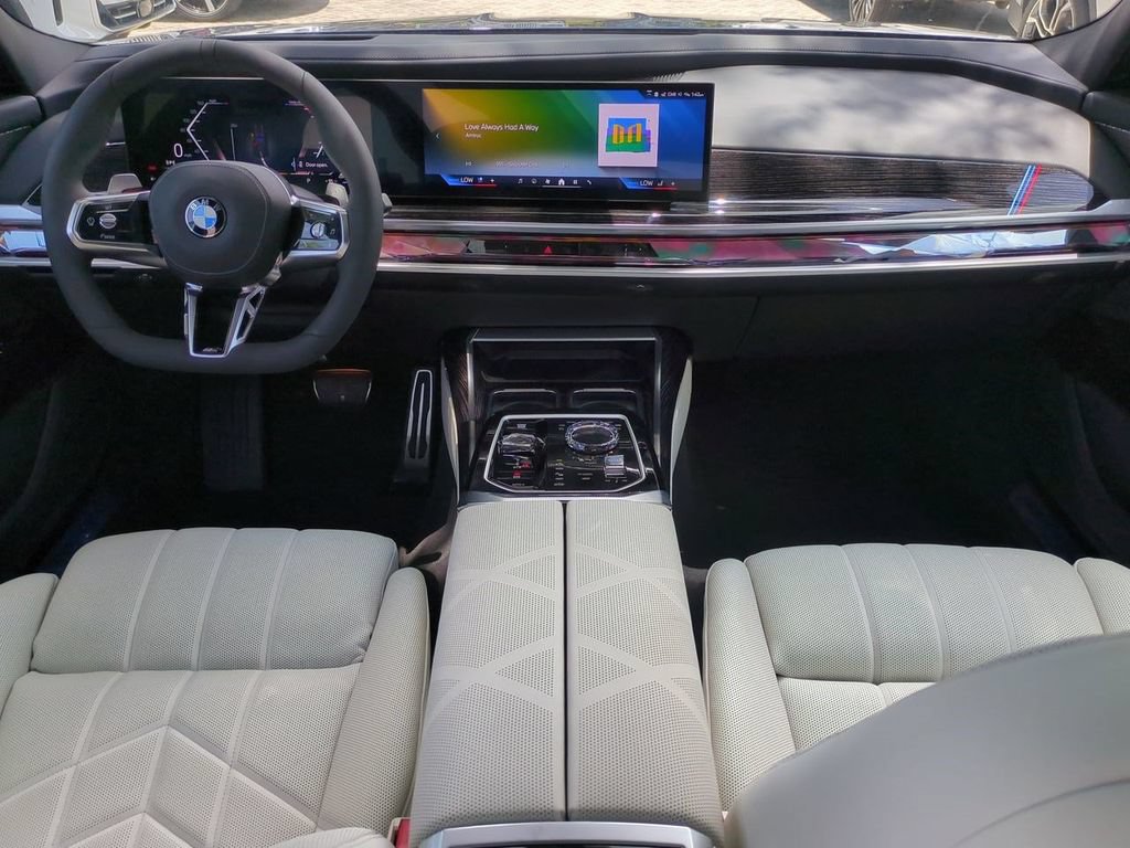 New 2026 BMW 740i xDrive AWD/4WD image 15