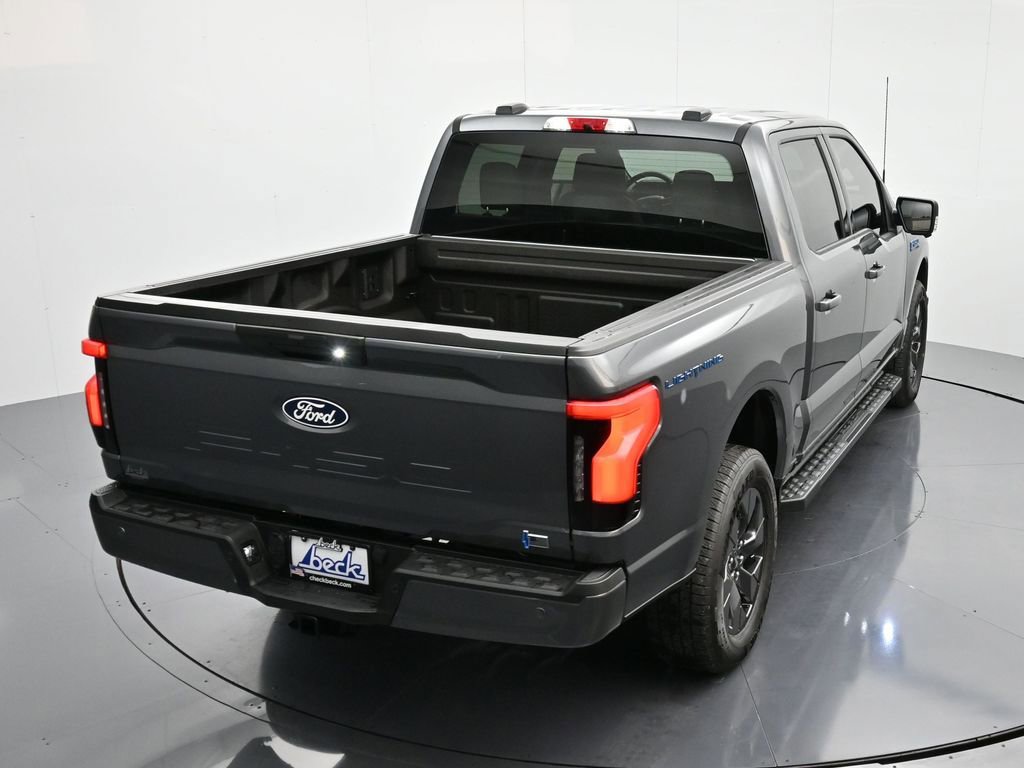 New 2025 Ford F150 Lightning Flash AWD/4WD image 34