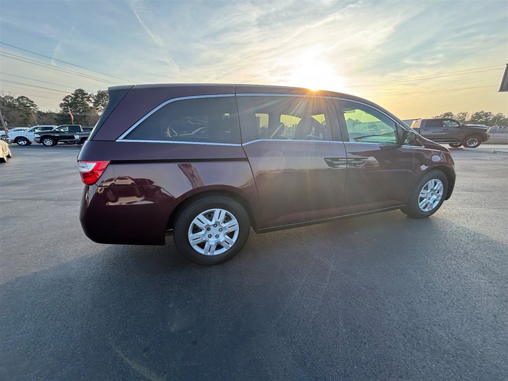 Used 2013 Honda Odyssey LX image 7