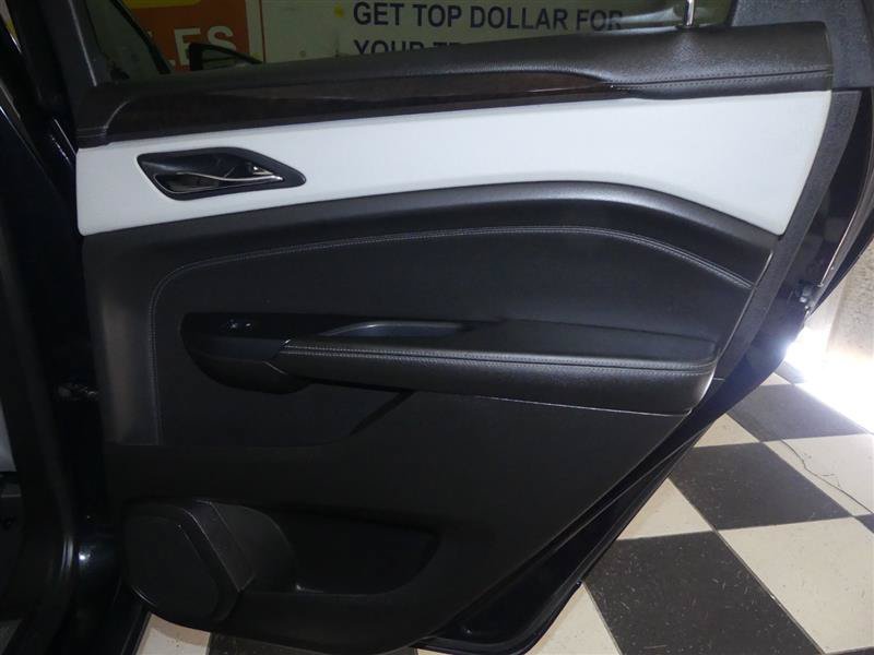 Used 2013 Cadillac SRX Performance w/ Driver Awareness Package FWD image 23