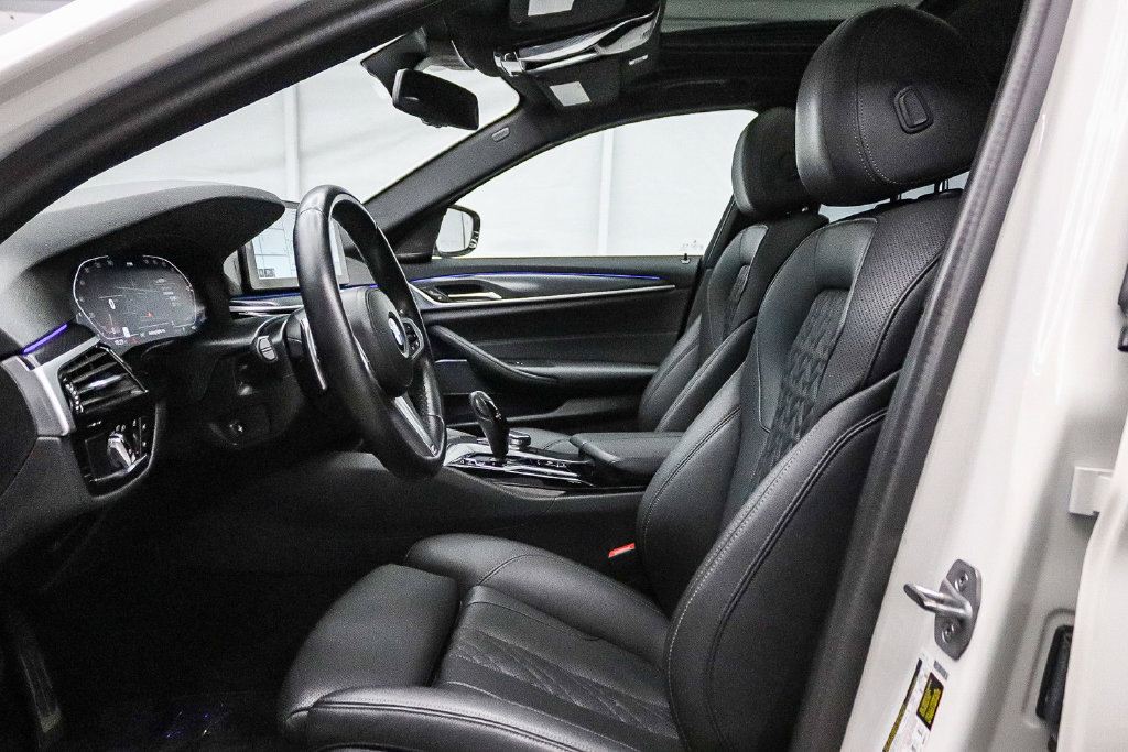 Used 2023 BMW 540i w/ M Sport Package RWD image 19