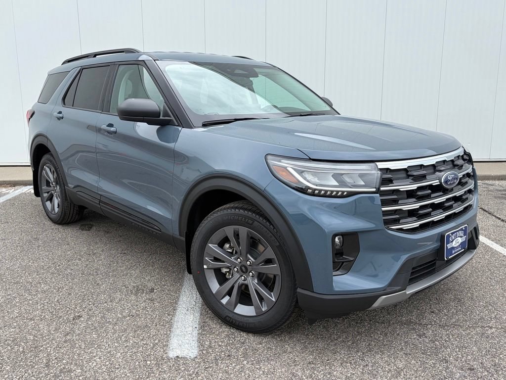 New 2026 Ford Explorer Active w/ Active Comfort Package AWD/4WD image 10