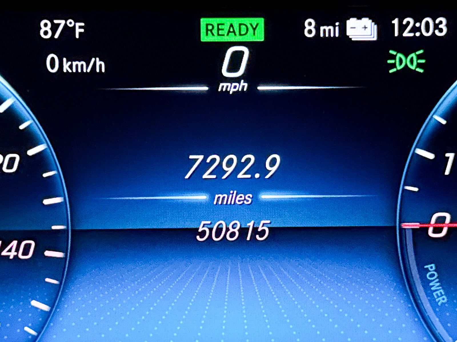 Used 2020 Mercedes-Benz GLC 350e 4MATIC image 36