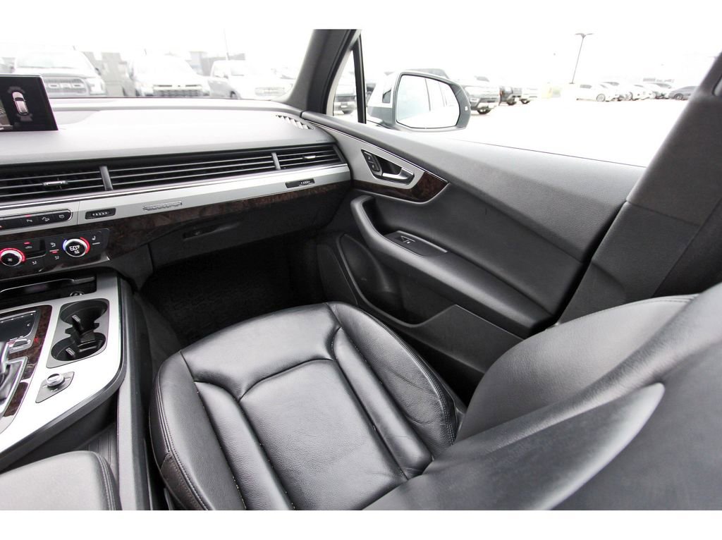 Used 2019 Audi Q7 2.0T Premium w/ Convenience Package image 10