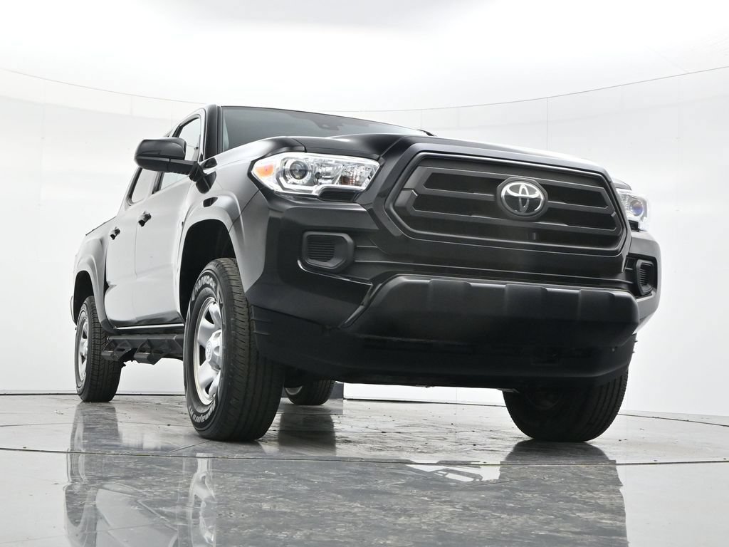 Used 2022 Toyota Tacoma SR AWD/4WD image 45