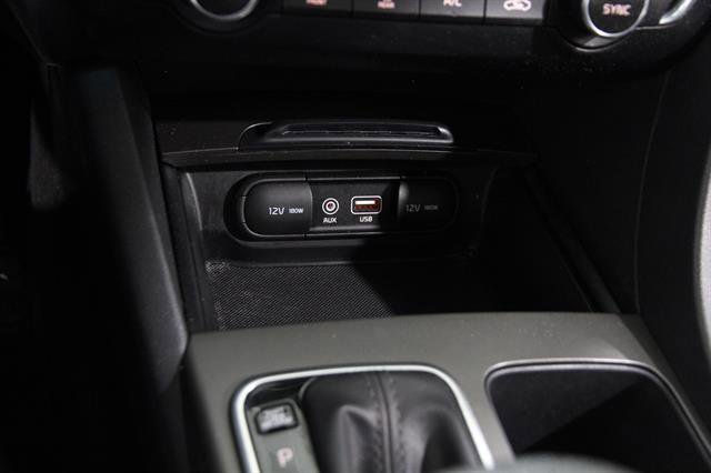 Used 2020 Kia Optima LX FWD image 15
