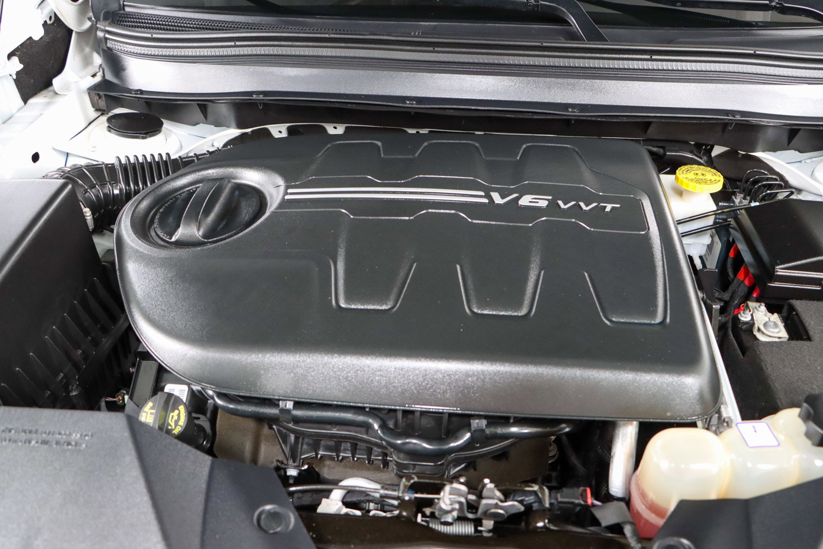 Used 2021 Jeep Cherokee Limited image 30