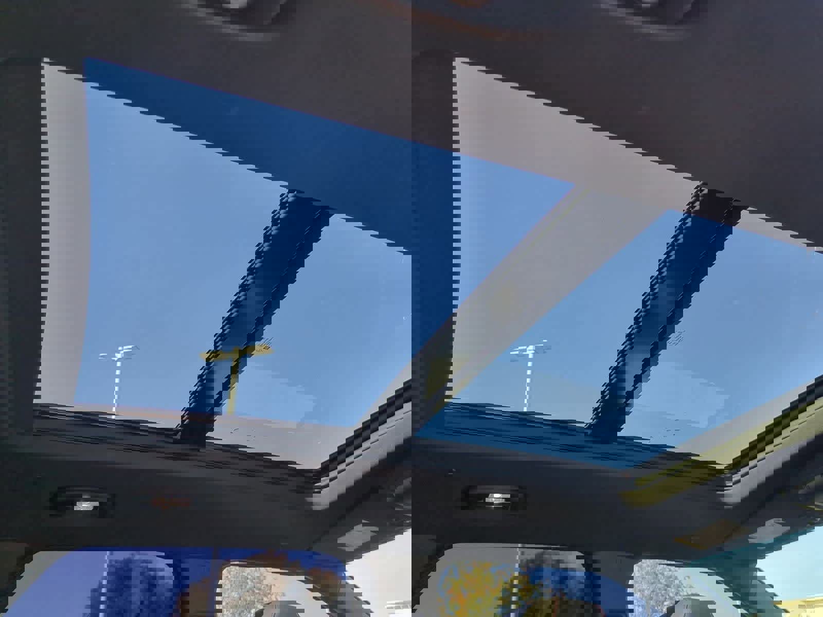 Used 2022 Chevrolet Blazer RS w/ Enhanced Convenience Package image 21