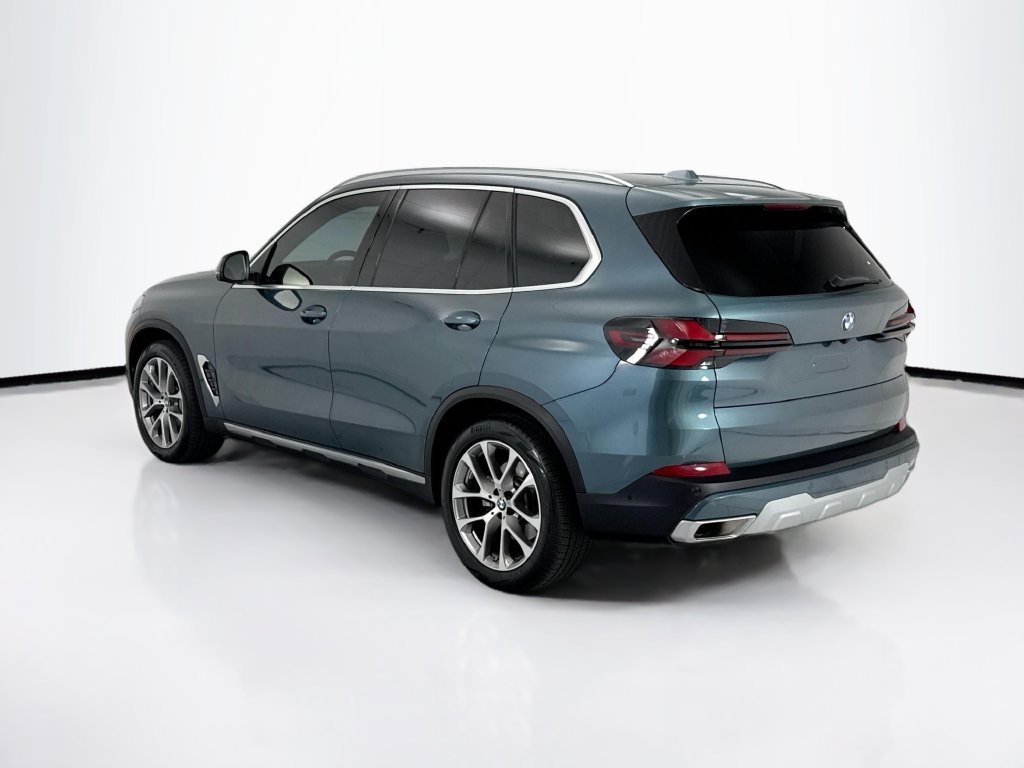 Certified 2024 BMW X5 xDrive40i w/ Executive Package AWD/4WD image 7