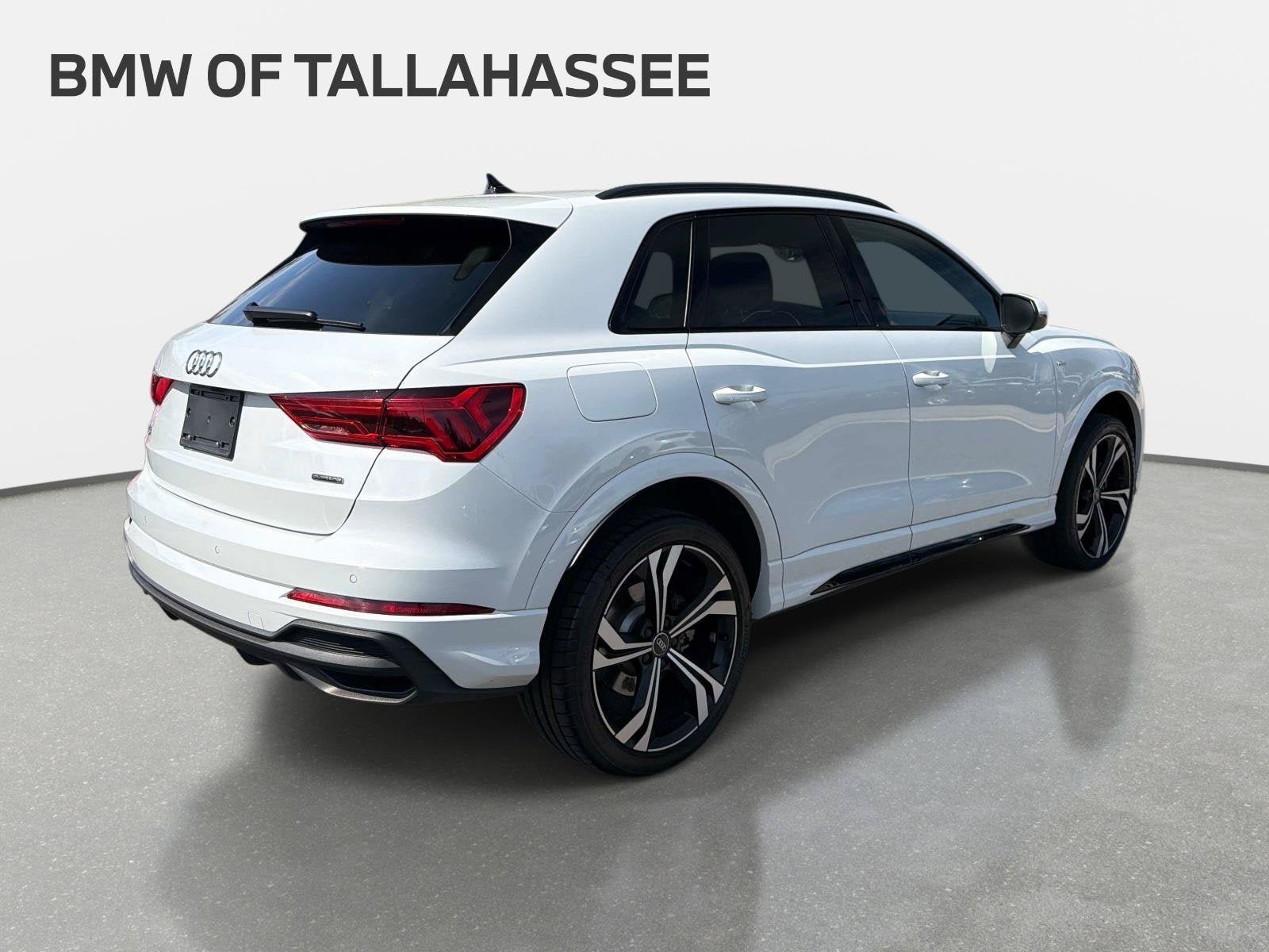 Used 2024 Audi Q3 2.0T Premium Plus w/ Premium Plus Package AWD/4WD image 6