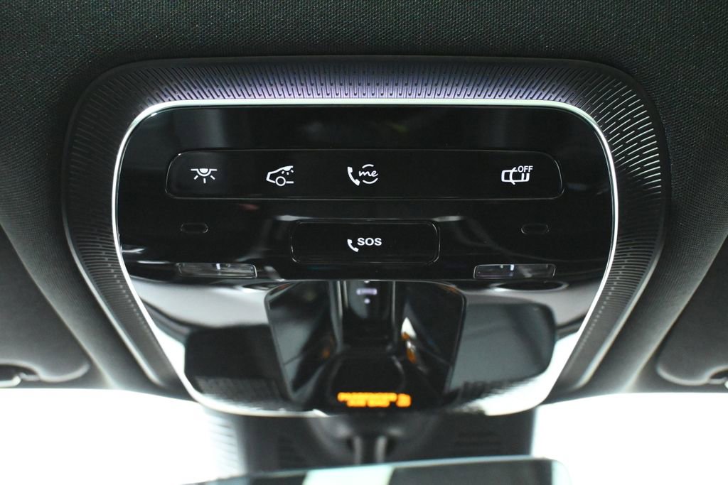 Certified 2025 Mercedes-Benz GLC 300 4MATIC image 19