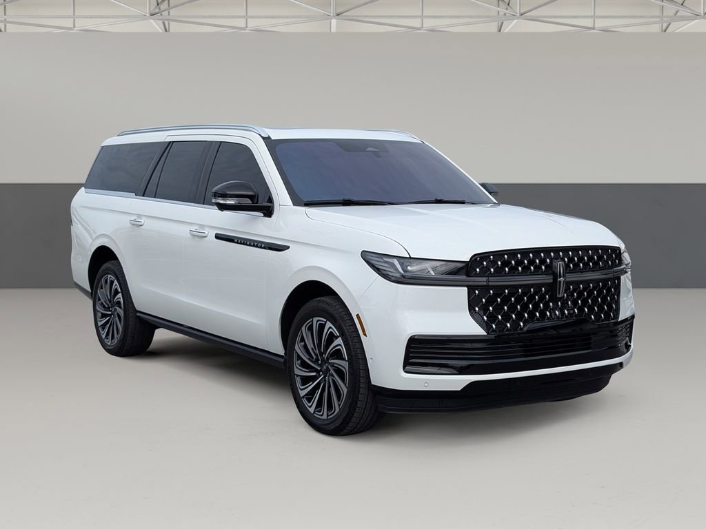 Used 2025 Lincoln Navigator L Black Label image 2