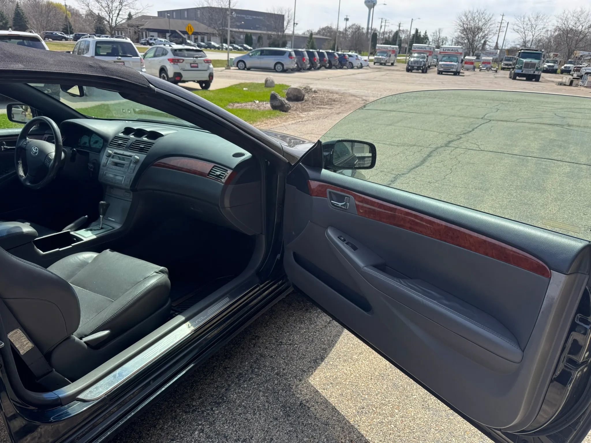 Used 2006 Toyota Solara SLE image 12