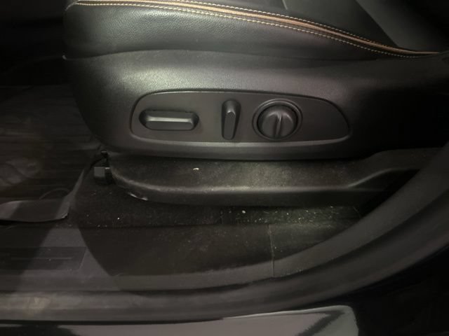 Used 2024 GMC Terrain AT4 w/ Infotainment Package II AWD/4WD image 15