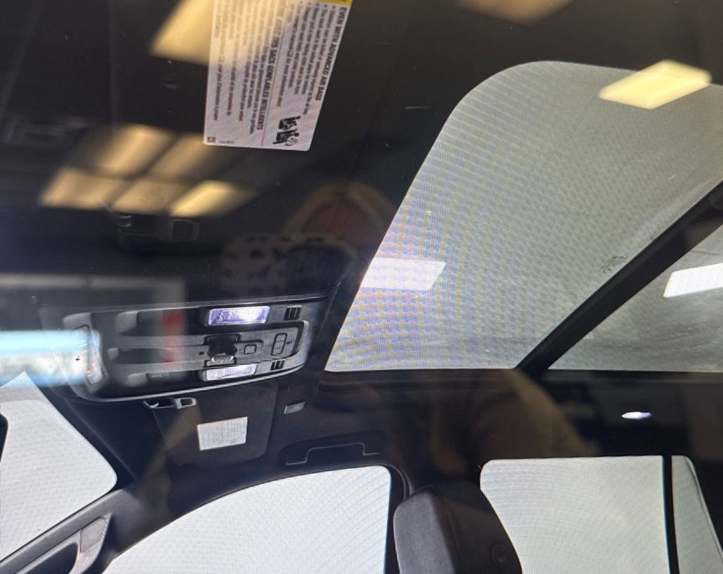 Used 2023 Chevrolet Tahoe RST w/ Luxury Package AWD/4WD image 10