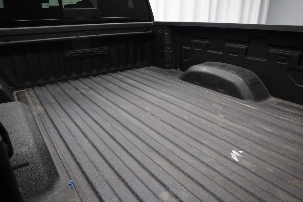 Used 2023 GMC Sierra 2500 AT4 w/ AT4 Preferred Package image 18