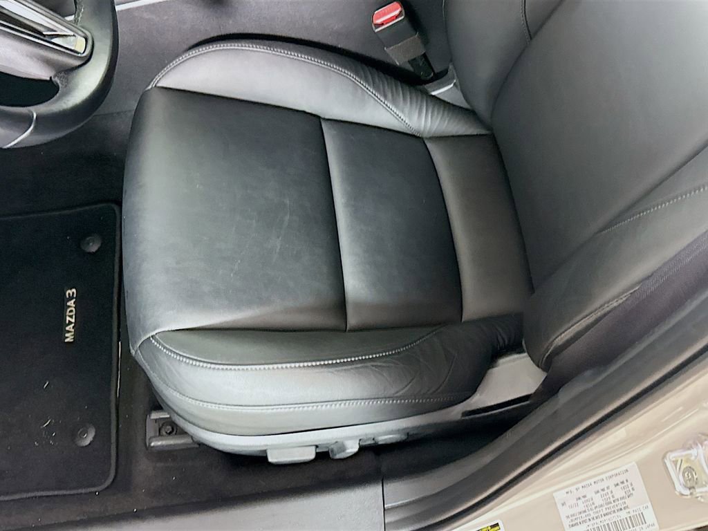 Used 2023 MAZDA MAZDA3 s image 16