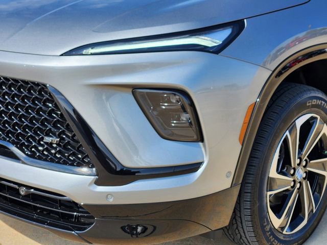 New 2025 Buick Enclave Sport Touring w/ Super Cruise Package image 13