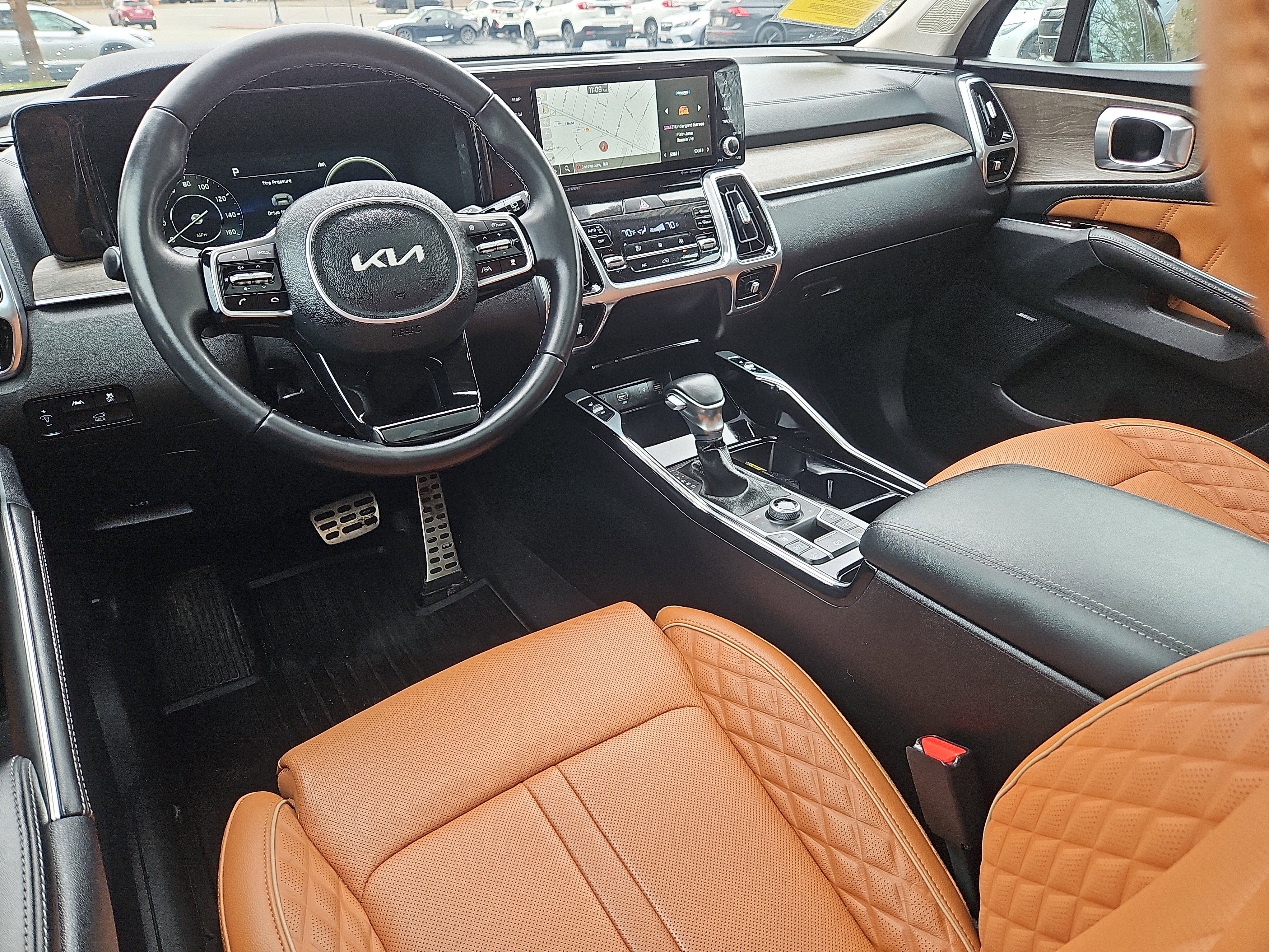 Used 2022 Kia Sorento SX Prestige w/ Rust Color Package image 3