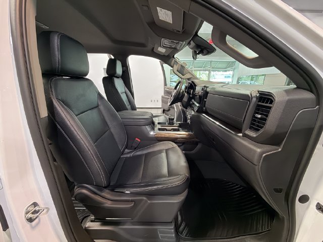 Used 2023 GMC Sierra 1500 Elevation AWD/4WD image 14