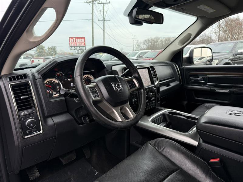 Used 2018 RAM 2500 Laramie w/ Sport Appearance Group AWD/4WD image 31