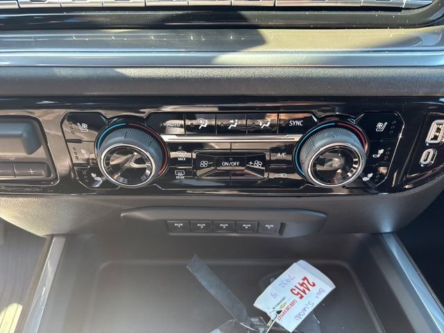 New 2026 Chevrolet Silverado 3500 High Country w/ High Country Premium Package AWD/4WD image 20