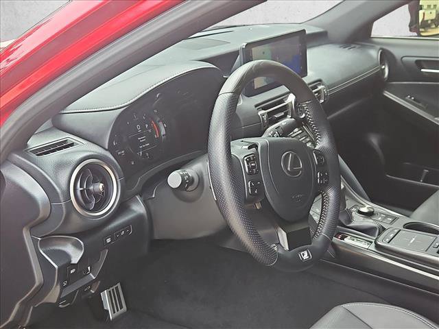 Used 2022 Lexus IS 350 F Sport w/ Dynamic Handling Package RWD image 7