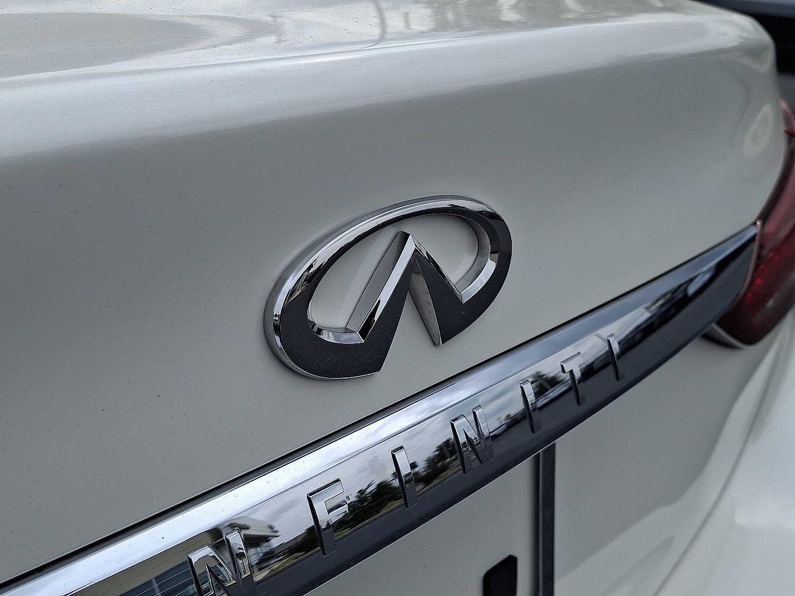 Certified 2022 INFINITI Q50 Sensory image 29