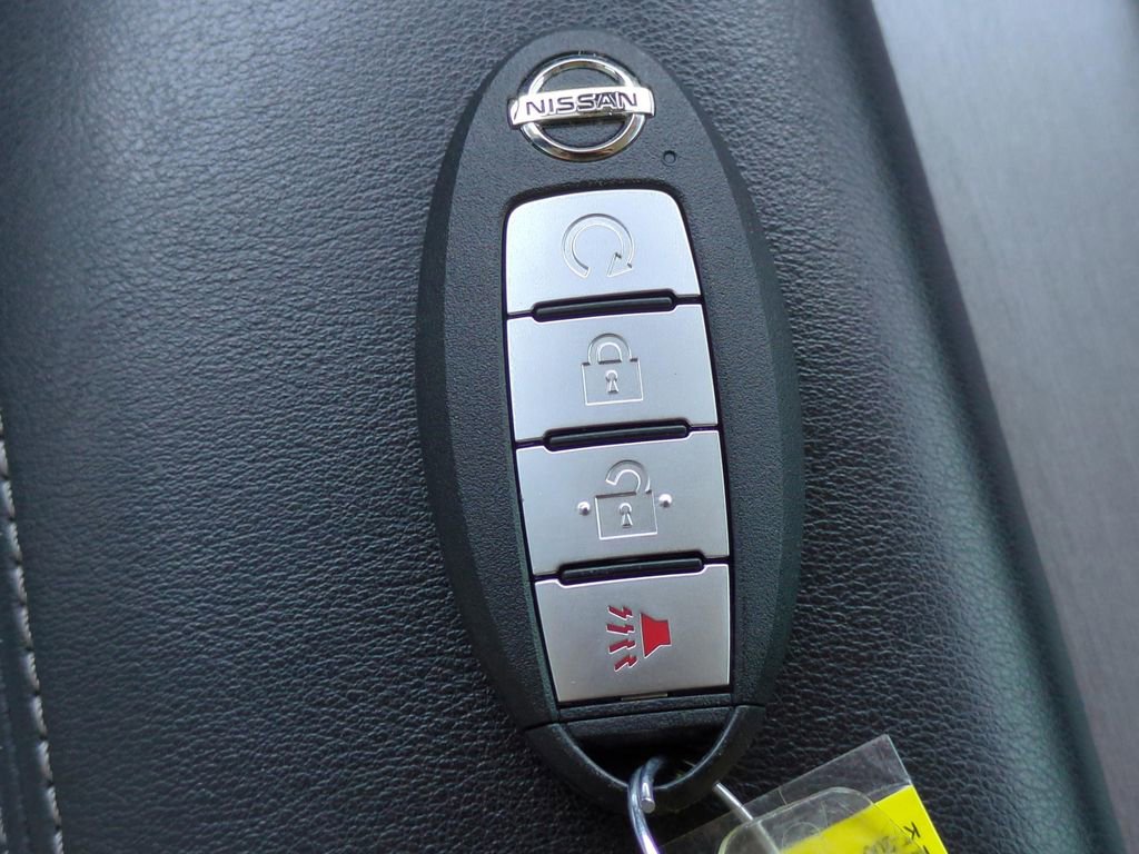 Certified 2022 Nissan Murano SV image 25